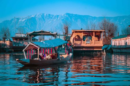 Houseboat Kashmir Tour Package